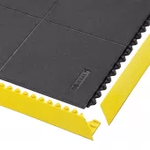 Černá gumová rohož Cushion Ease Solid Nitrile FR - 91 x 91 x 1,9 cm