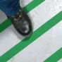 Zelená korundová protiskluzová páska FLOMA Standard - 18,3 x 10 cm tloušťka 0,7 mm